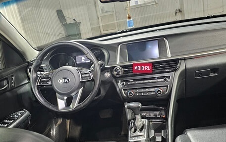 KIA Optima IV, 2019 год, 2 300 000 рублей, 20 фотография