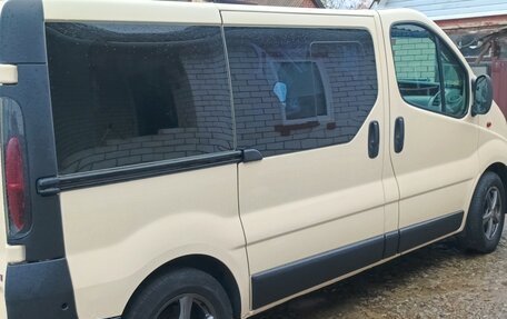 Opel Vivaro A рестайлинг, 2005 год, 1 500 000 рублей, 10 фотография