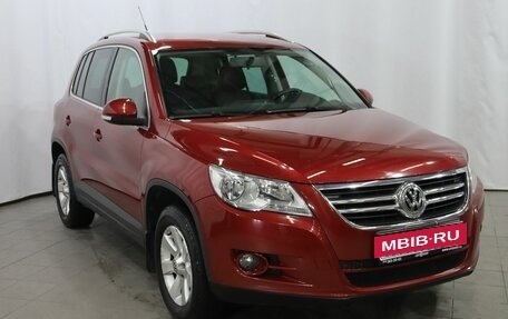 Volkswagen Tiguan I, 2011 год, 1 349 000 рублей, 3 фотография