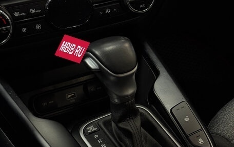 KIA Soul III, 2021 год, 2 000 000 рублей, 13 фотография