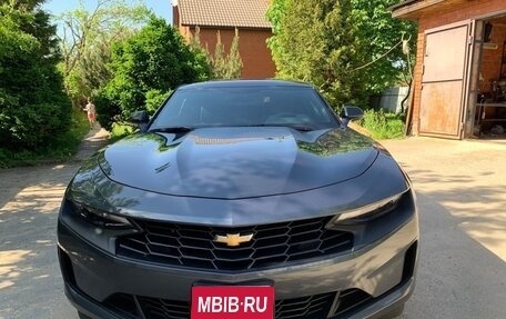 Chevrolet Camaro VI, 2022 год, 3 550 000 рублей, 1 фотография