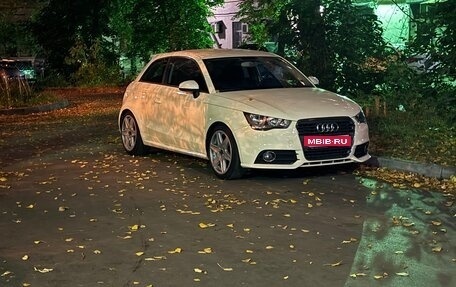 Audi A1, 2011 год, 1 050 000 рублей, 2 фотография