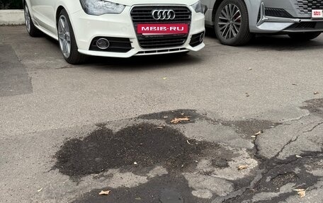 Audi A1, 2011 год, 1 050 000 рублей, 10 фотография