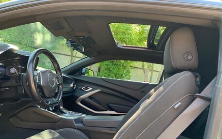 Chevrolet Camaro VI, 2022 год, 3 550 000 рублей, 9 фотография