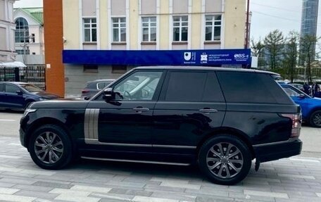 Land Rover Range Rover IV рестайлинг, 2014 год, 10 000 000 рублей, 3 фотография