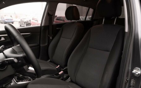 KIA Rio IV, 2021 год, 1 598 000 рублей, 13 фотография