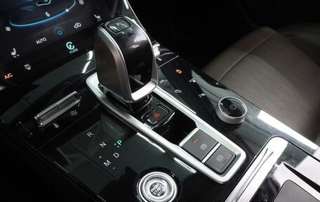 Chery Tiggo 8 Pro, 2022 год, 2 049 000 рублей, 15 фотография