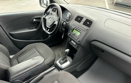 Volkswagen Polo VI (EU Market), 2015 год, 899 000 рублей, 16 фотография