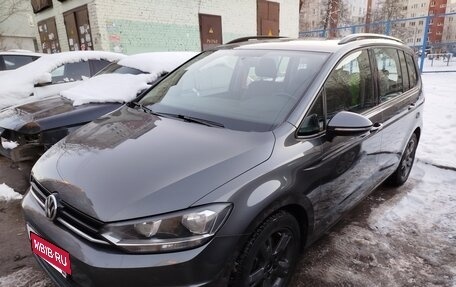 Volkswagen Touran III, 2018 год, 2 090 000 рублей, 2 фотография