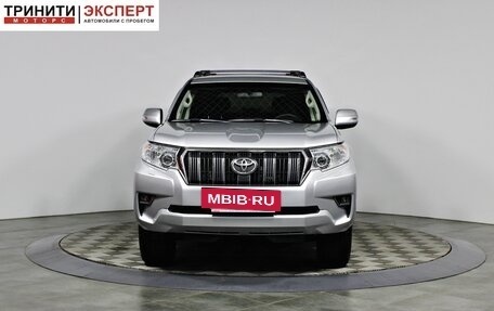 Toyota Land Cruiser Prado 150 рестайлинг 2, 2017 год, 4 197 000 рублей, 2 фотография