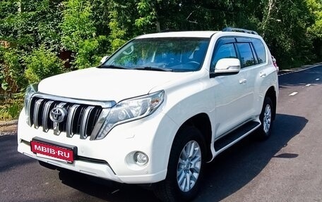 Toyota Land Cruiser Prado 150 рестайлинг 2, 2016 год, 3 850 000 рублей, 1 фотография