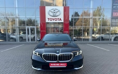 BMW 5 серия, 2024 год, 7 150 000 рублей, 1 фотография
