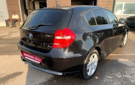 BMW 1 серия, 2011 год, 745 000 рублей, 4 фотография