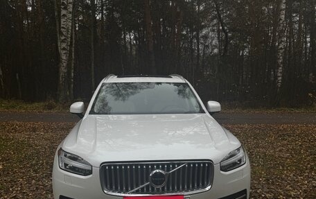 Volvo XC90 II рестайлинг, 2022 год, 5 900 000 рублей, 3 фотография