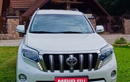 Toyota Land Cruiser Prado 150 рестайлинг 2, 2016 год, 3 850 000 рублей, 5 фотография