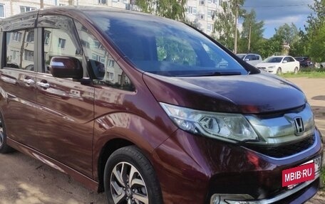 Honda Stepwgn IV, 2016 год, 2 177 000 рублей, 3 фотография