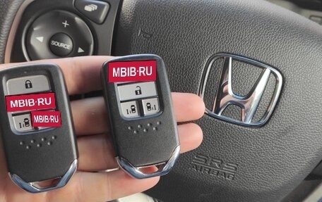 Honda Stepwgn IV, 2016 год, 2 177 000 рублей, 14 фотография