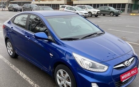 Hyundai Solaris II рестайлинг, 2013 год, 870 000 рублей, 8 фотография