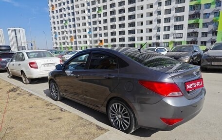 Hyundai Solaris II рестайлинг, 2015 год, 1 199 000 рублей, 3 фотография