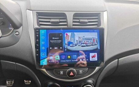 Hyundai Solaris II рестайлинг, 2015 год, 1 199 000 рублей, 16 фотография