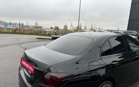 Mercedes-Benz E-Класс, 2020 год, 3 550 000 рублей, 7 фотография