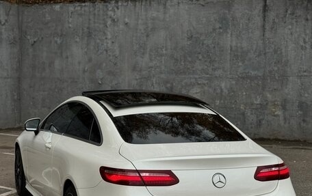 Mercedes-Benz E-Класс, 2017 год, 2 800 000 рублей, 7 фотография