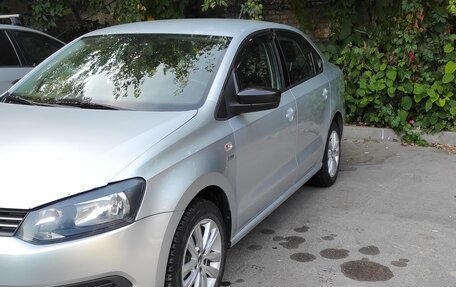 Volkswagen Polo VI (EU Market), 2013 год, 770 000 рублей, 3 фотография