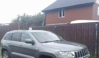 Jeep Grand Cherokee, 2012 год, 1 600 000 рублей, 1 фотография