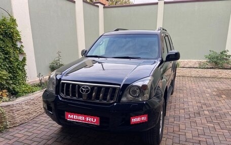 Toyota Land Cruiser Prado 120 рестайлинг, 2008 год, 2 850 000 рублей, 1 фотография