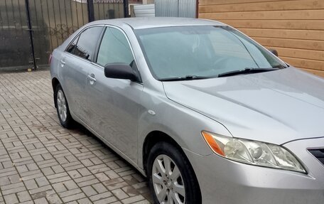 Toyota Camry, 2006 год, 599 000 рублей, 1 фотография