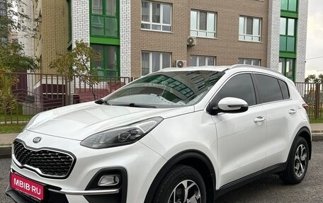 KIA Sportage IV рестайлинг, 2020 год, 2 850 000 рублей, 1 фотография