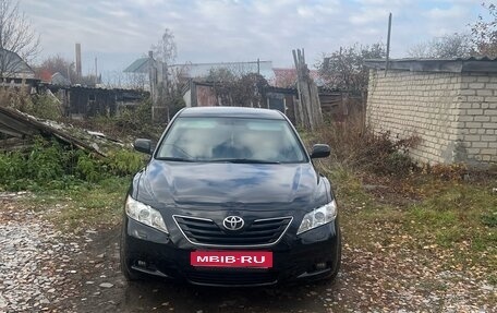 Toyota Camry, 2008 год, 970 000 рублей, 1 фотография