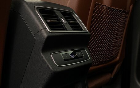 Audi Q5, 2018 год, 3 935 700 рублей, 11 фотография