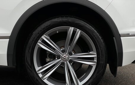 Volkswagen Tiguan II, 2019 год, 4 207 500 рублей, 24 фотография