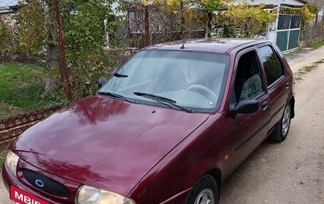 Ford Fiesta, 1999 год, 200 000 рублей, 4 фотография