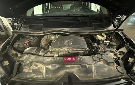 Mercedes-Benz V-Класс, 2018 год, 4 500 000 рублей, 12 фотография