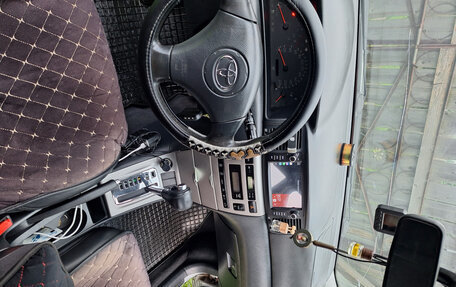 Toyota Corolla, 2003 год, 550 000 рублей, 8 фотография