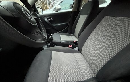 Volkswagen Polo VI (EU Market), 2013 год, 550 000 рублей, 11 фотография