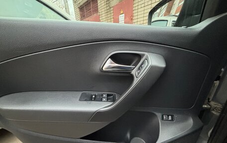 Volkswagen Polo VI (EU Market), 2013 год, 550 000 рублей, 13 фотография