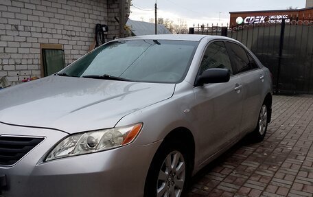 Toyota Camry, 2006 год, 599 000 рублей, 2 фотография