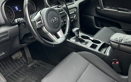 KIA Sportage IV рестайлинг, 2020 год, 2 850 000 рублей, 16 фотография