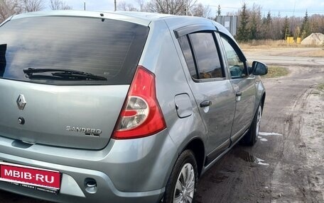 Renault Sandero I, 2010 год, 415 000 рублей, 1 фотография