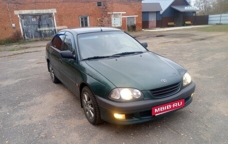 Toyota Avensis III рестайлинг, 1999 год, 420 000 рублей, 3 фотография