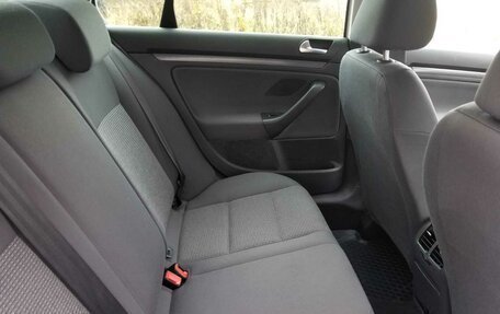 Volkswagen Jetta VI, 2009 год, 747 777 рублей, 5 фотография