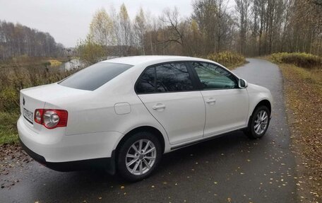 Volkswagen Jetta VI, 2009 год, 747 777 рублей, 8 фотография