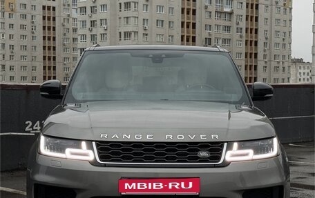 Land Rover Range Rover Sport II, 2019 год, 4 850 000 рублей, 3 фотография