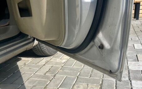 Nissan Serena III, 2005 год, 999 999 рублей, 18 фотография