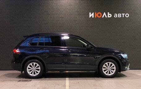 Volkswagen Tiguan II, 2019 год, 2 180 000 рублей, 4 фотография