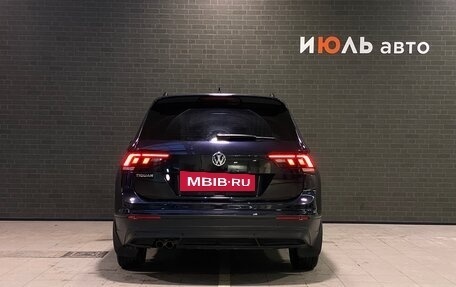 Volkswagen Tiguan II, 2019 год, 2 180 000 рублей, 6 фотография