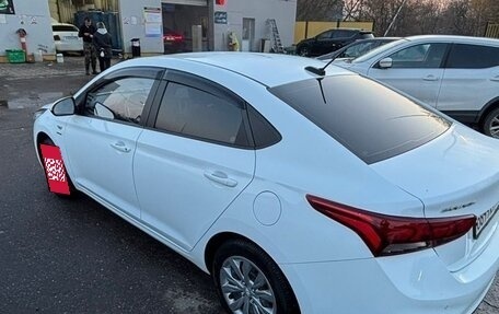 Hyundai Solaris II рестайлинг, 2019 год, 1 300 000 рублей, 1 фотография